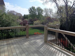 New pine wood deck | Prime Fence & Deck Company